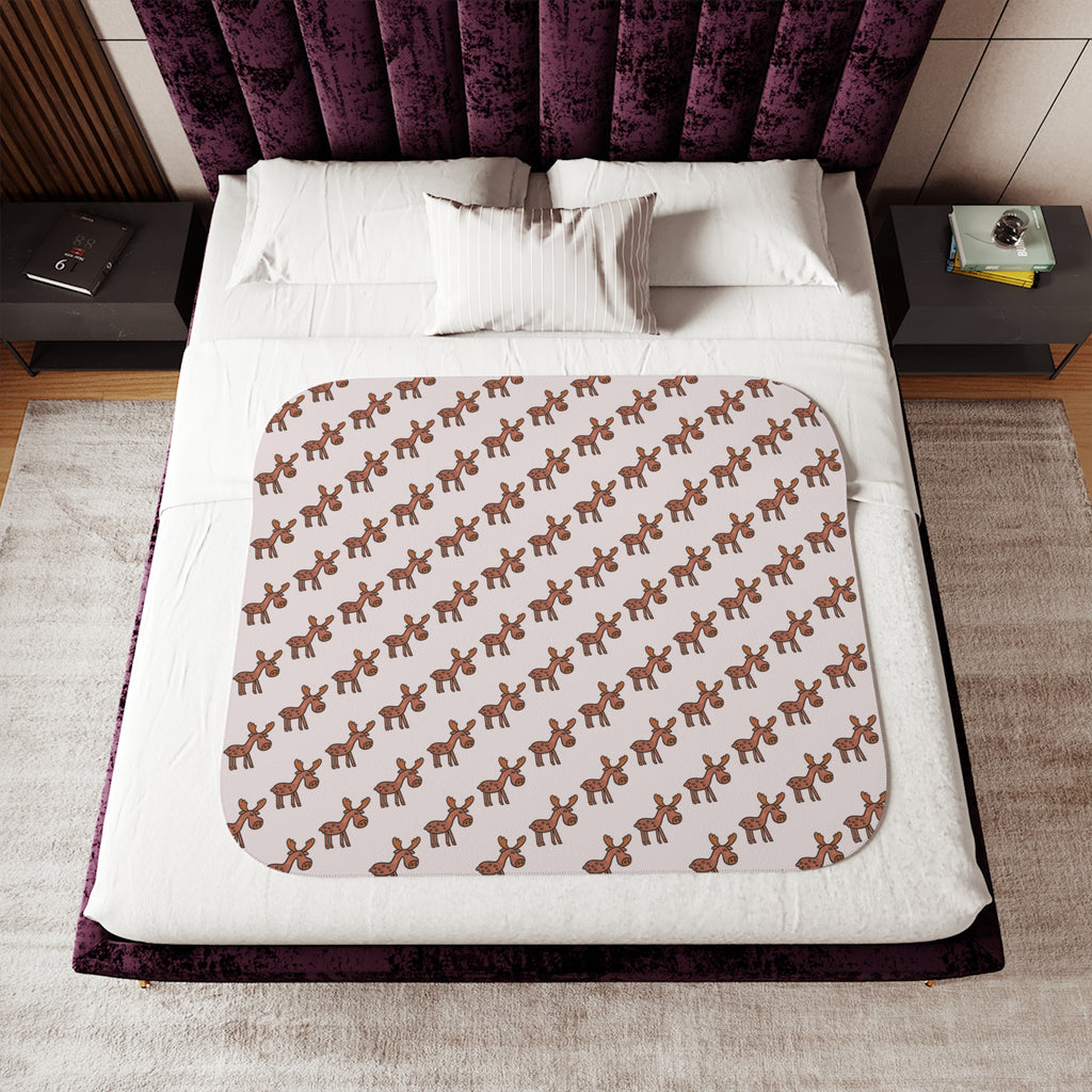 Hand-Drawn Brown Moose Pattern Sherpa Blanket | Repeating Woodland Creature Print