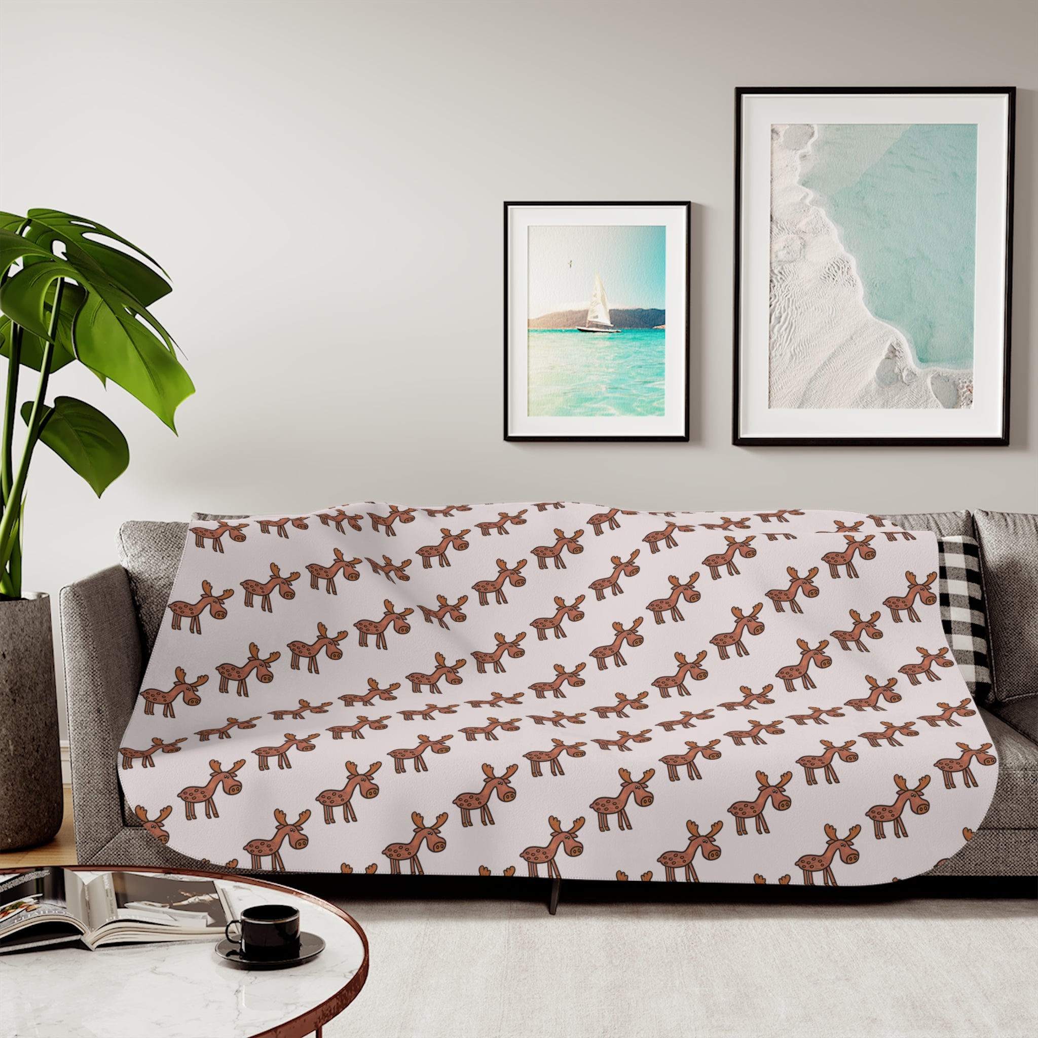 Hand-Drawn Brown Moose Pattern Sherpa Blanket | Repeating Woodland Creature Print