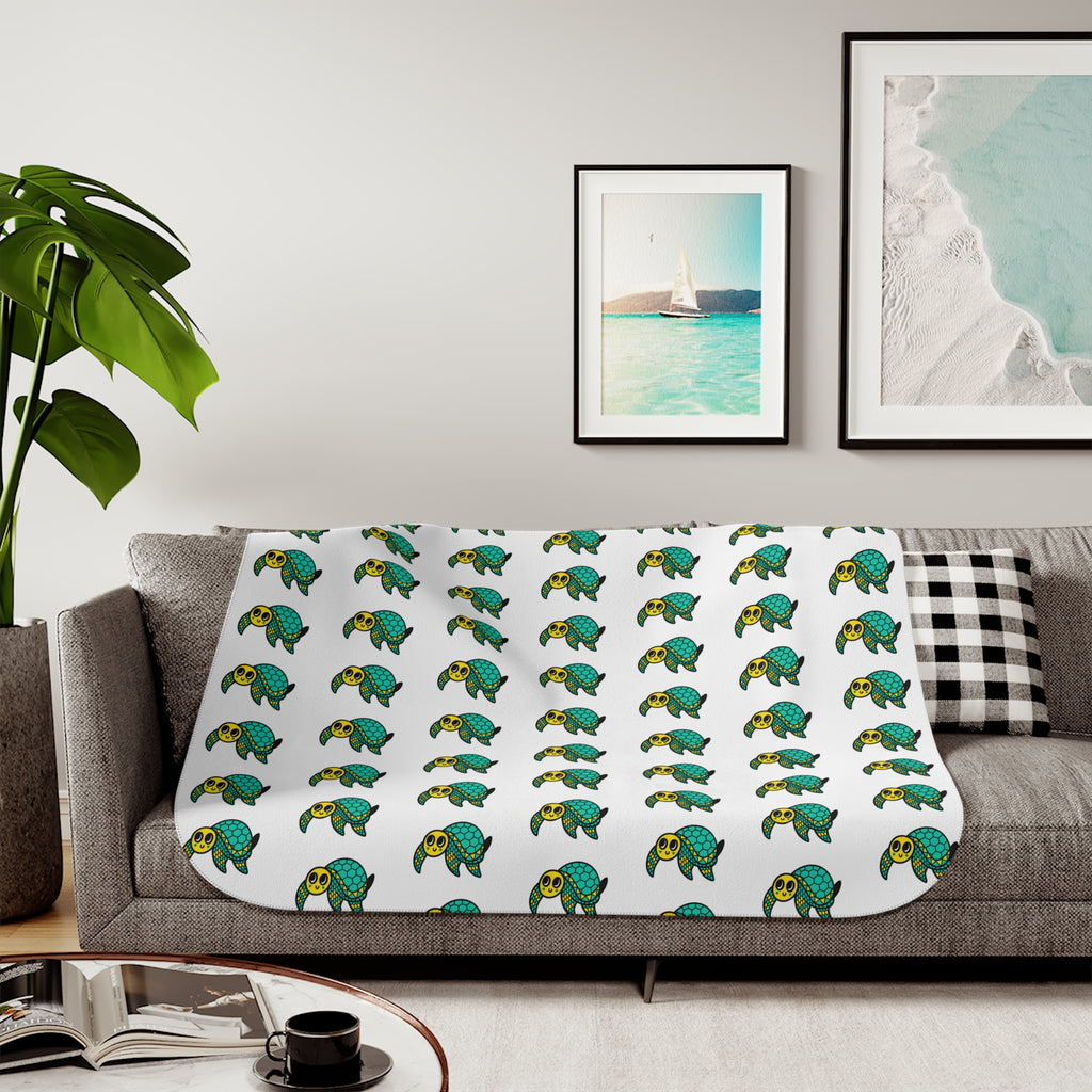 Hand-Drawn Green and Yellow Turtle Pattern Sherpa Blanket | Repeating Sea Turtle Design, Cozy Ocean Throw