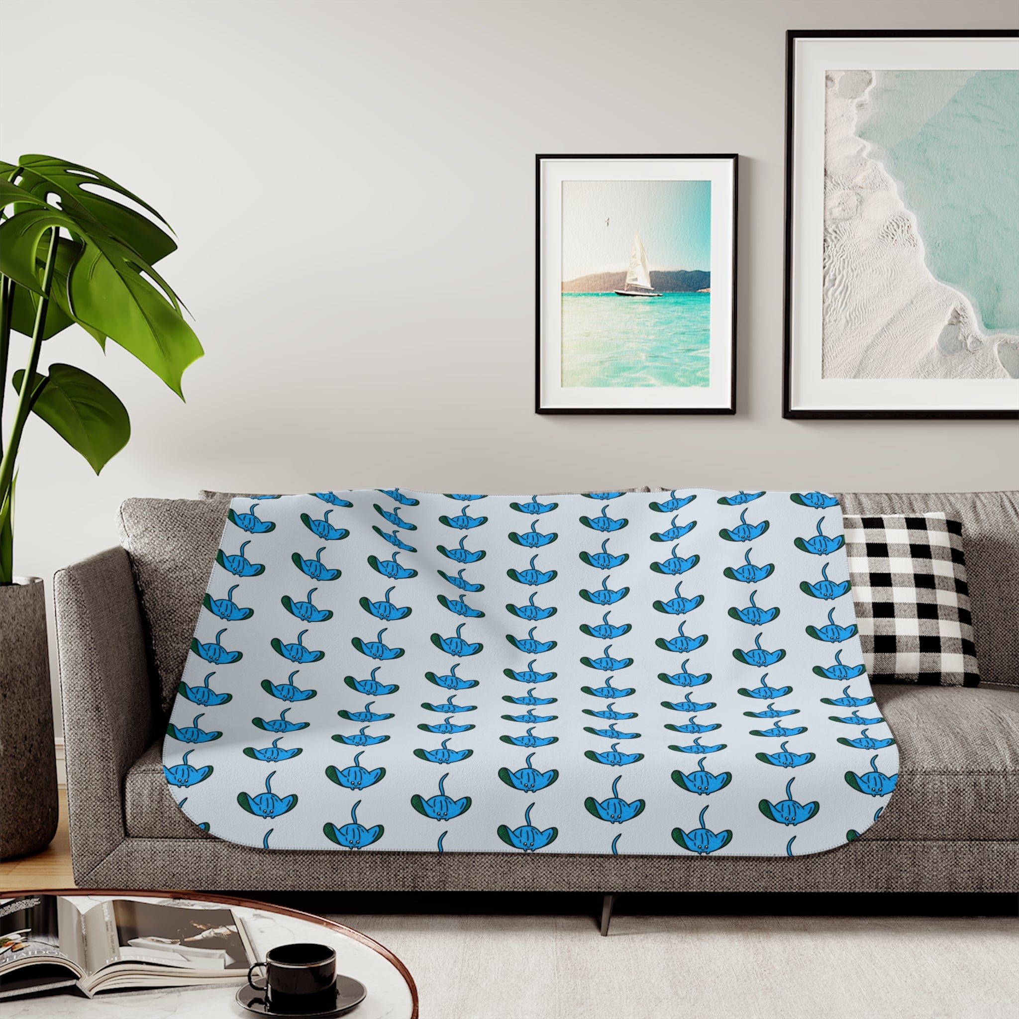 Hand-Drawn Blue Manta Ray Pattern Sherpa Blanket | Ocean Animal Print, Cozy Stingray Throw