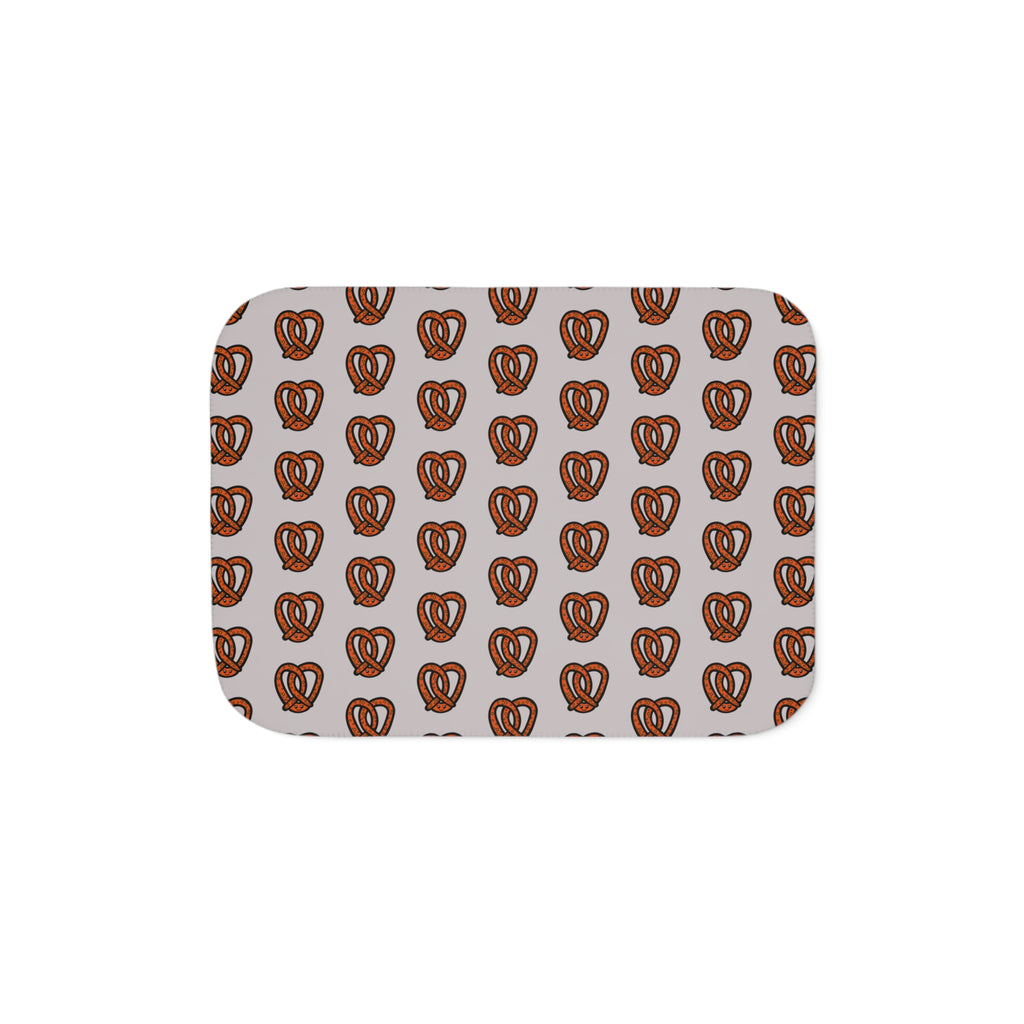 Hand-Drawn Brown Salted Pretzel Pattern Sherpa Blanket | Cozy Snack Print, Neutral Kitchen Throw